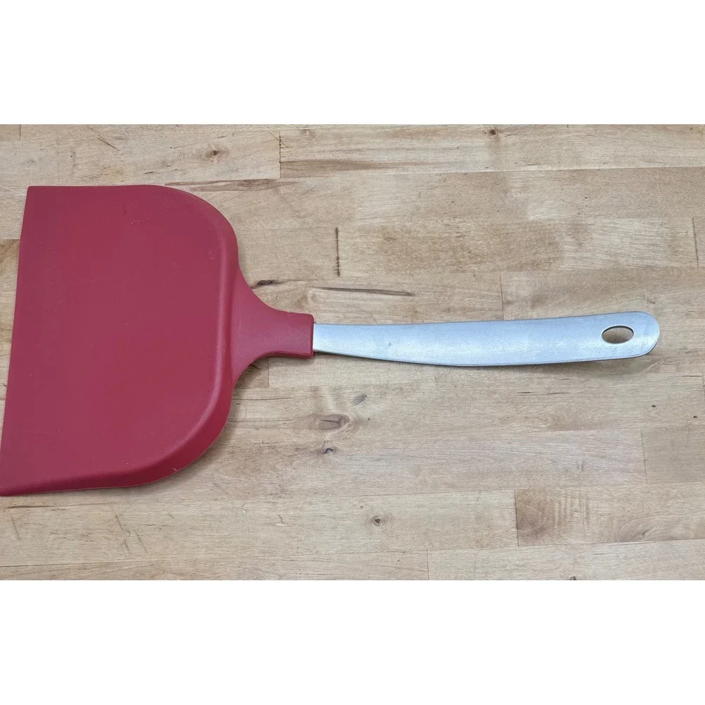 Wilton cookie spatula